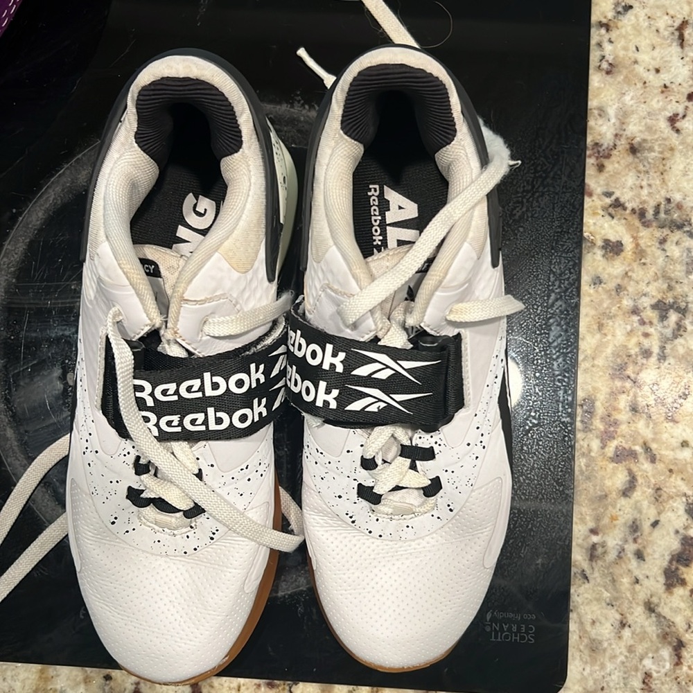 Squat shoes. Worn very little. Smoke free home. - Picture 3 of 3